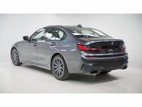 Used 2022 BMW M340i xDrive w/ Premium Package image 3