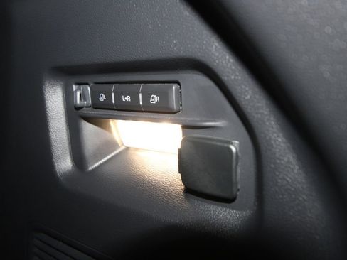 Used 2025 Ford Explorer ST w/ Sun And Sound Package image 41