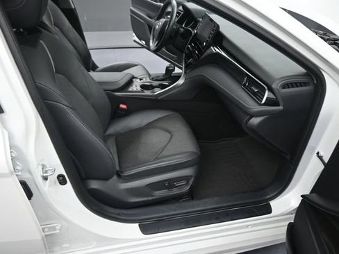 Certified 2022 Toyota Camry XSE w/ Navigation Package FWD image 68