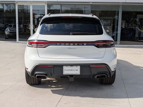 New 2026 Porsche Macan image 10