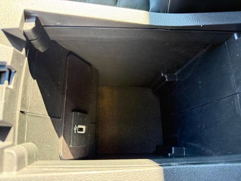 Used 2019 Ford Escape Titanium w/ U9j03 - Titanium Tow Package image 22