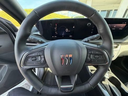 Used 2026 Buick Envista Preferred w/ Convenience I Package FWD image 10