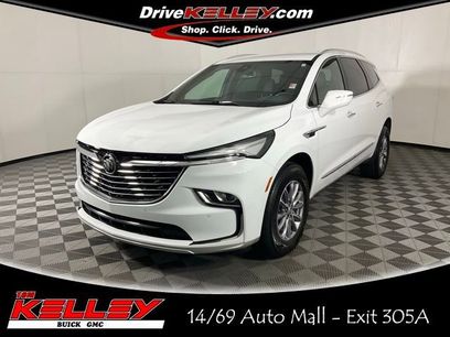 Used 2024 Buick Enclave Essence w/ Trailering Package, 5000 lbs.