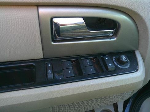 Used 2014 Ford Expedition EL Limited w/ Equipment Group 301A image 10