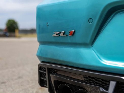 Used 2019 Chevrolet Camaro ZL1 RWD image 61