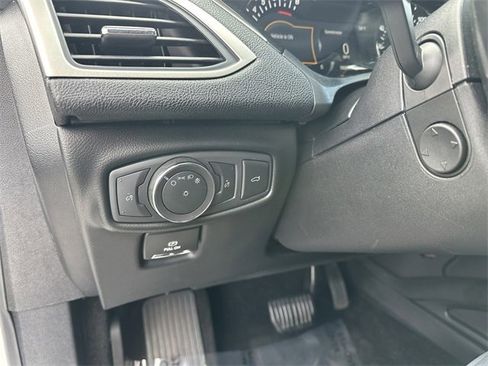 Used 2019 Lincoln MKZ Reserve image 29