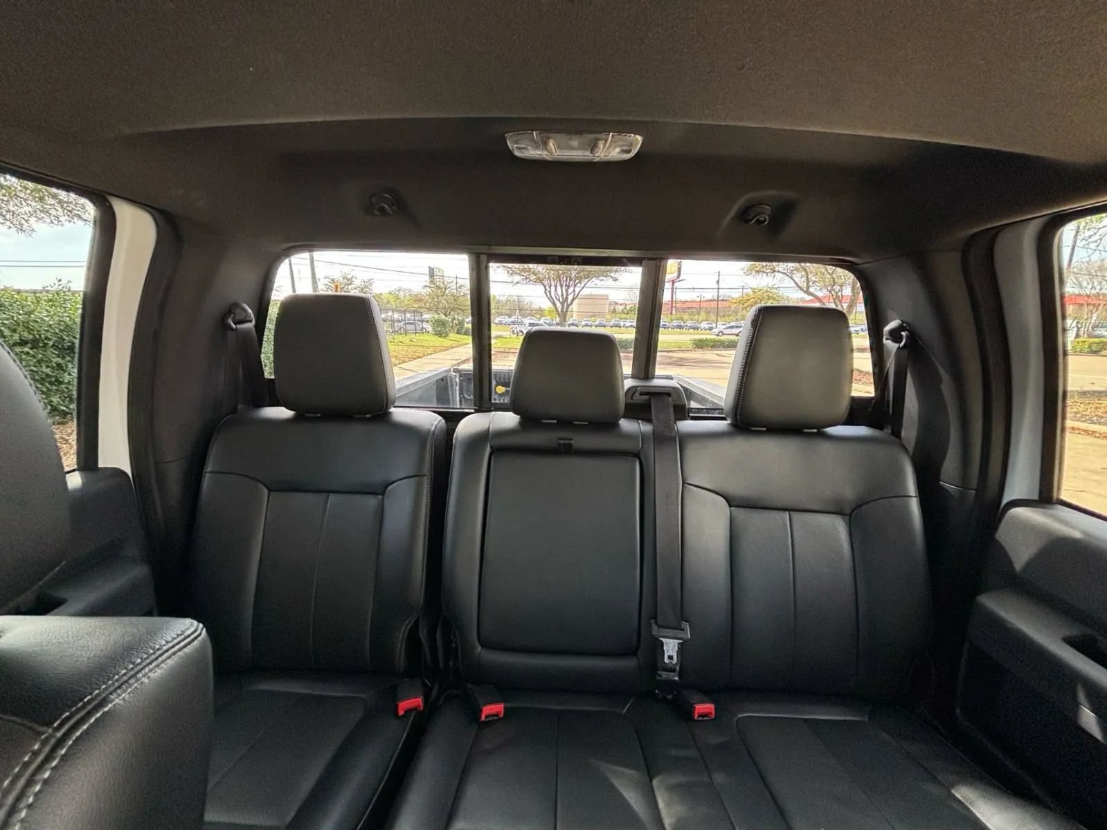 Used 2016 Ford F250 Lariat w/ Lariat Ultimate Package AWD/4WD image 33