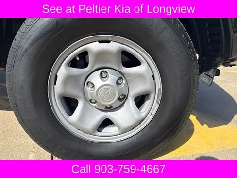 Used 2013 Toyota Tacoma PreRunner w/ SR5 Pkg RWD image 9