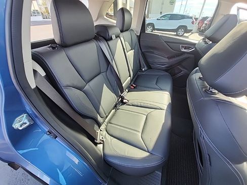 Used 2022 Subaru Forester Touring image 20