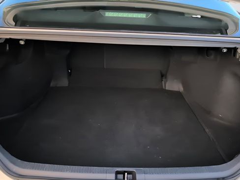 Used 2023 Toyota Camry SE image 40