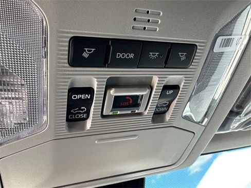 New 2025 Toyota RAV4 XLE image 29