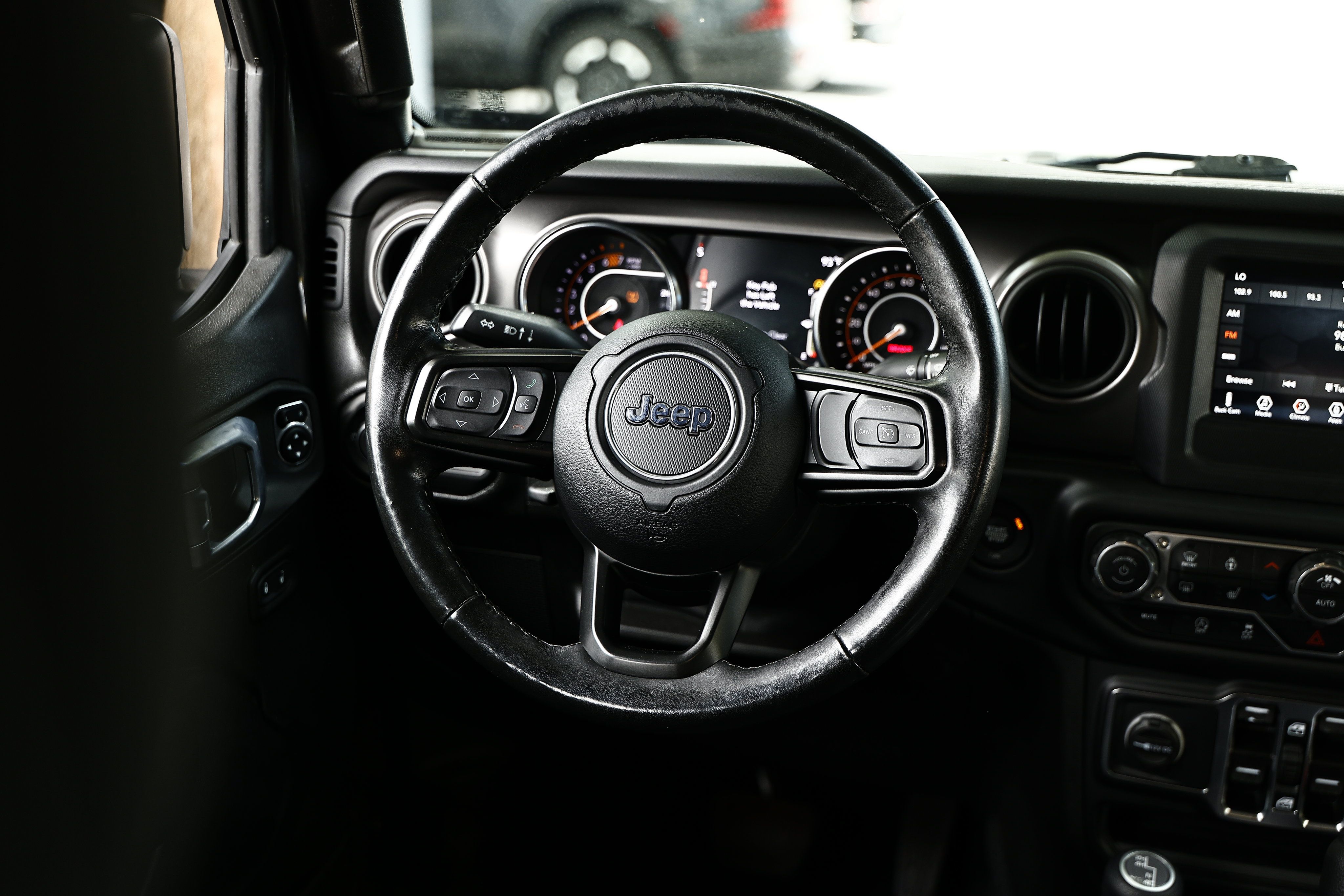 Used 2021 Jeep Wrangler Unlimited Sport AWD/4WD image 29