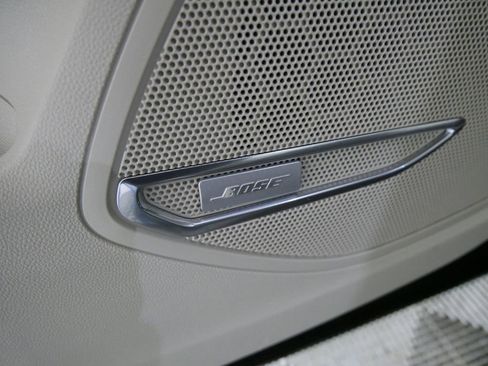 Used 2021 Buick Envision Avenir w/ Technology Package II image 19