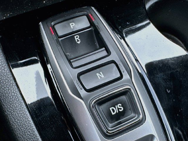 Used 2022 Honda Pilot Touring image 22