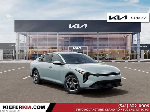 New 2026 Kia K4 LXS FWD image 1