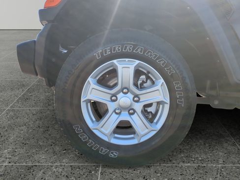 Used 2023 Jeep Wrangler Unlimited Sport AWD/4WD image 14
