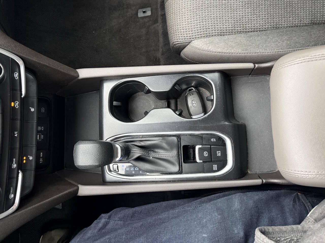 Used 2019 Hyundai Santa Fe SEL w/ Cargo Package FWD image 28