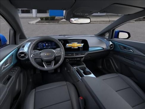 New 2026 Chevrolet Equinox EV LT FWD image 15