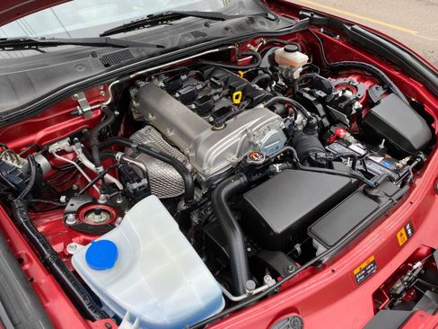 Used 2016 MAZDA MX-5 Miata Sport RWD image 18