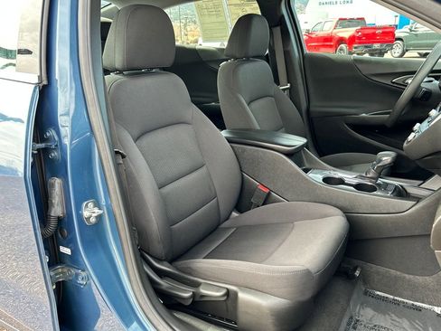 Used 2024 Chevrolet Malibu LT image 18