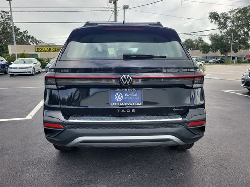 Certified 2025 Volkswagen Taos S image 7