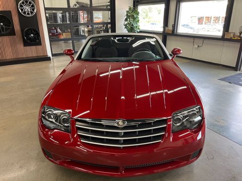 Used 2007 Chrysler Crossfire Convertible w/ Special Edition Group RWD image 30