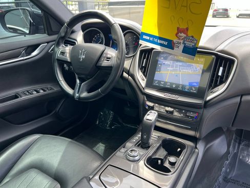 Used 2019 Maserati Ghibli RWD image 62