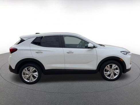 Used 2025 Buick Encore GX Preferred image 16
