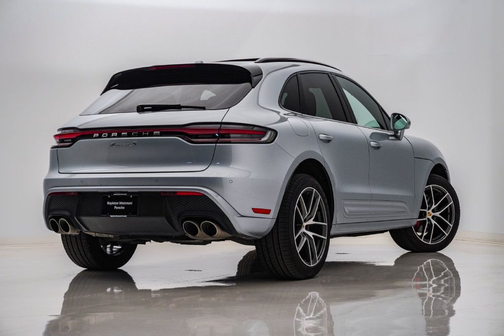 Certified 2026 Porsche Macan S AWD/4WD image 11