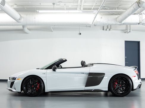 Used 2020 Audi R8 V10 performance AWD/4WD image 6
