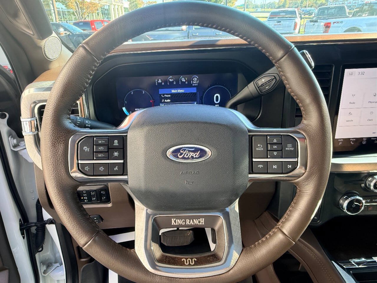 Used 2025 Ford F250 King Ranch w/ FX4 Off-Road Package AWD/4WD image 26