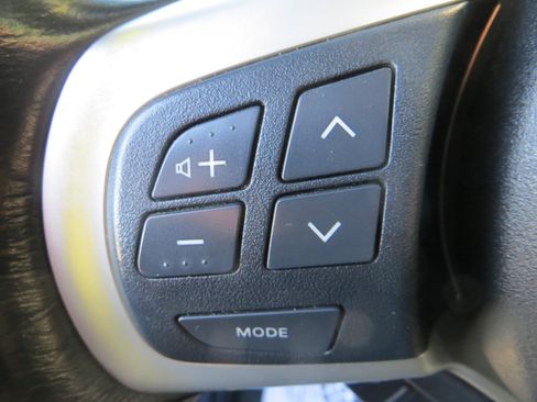 Used 2014 Mitsubishi Lancer Evolution GSR image 18