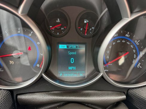 Used 2016 Chevrolet Cruze LT FWD image 13