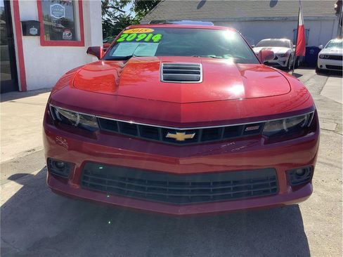 Used 2015 Chevrolet Camaro SS w/ RS Package RWD image 3