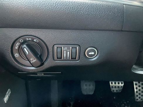 Used 2016 Dodge Challenger R/T Scat Pack image 18