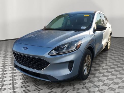 Certified 2022 Ford Escape SE w/ Convenience Package image 3