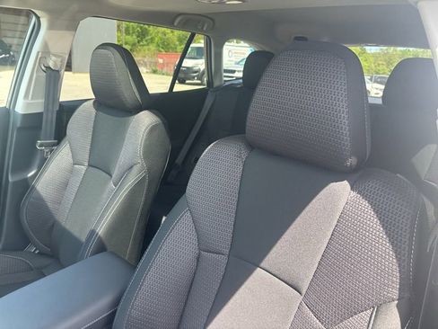 Used 2025 Subaru Outback Premium AWD/4WD image 19