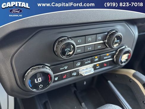 Used 2026 Ford Bronco Badlands AWD/4WD image 29