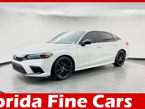 Used 2023 Honda Civic Sport image 1