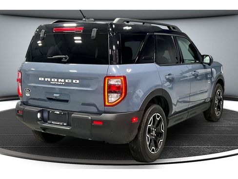 Used 2025 Ford Bronco Sport Outer Banks w/ Outer Banks Tech Package+ image 14