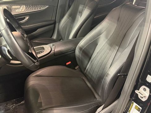 Used 2021 Mercedes-Benz E 350 Sedan image 4