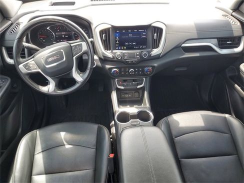 Certified 2022 GMC Terrain SLT w/ Tech Package image 16