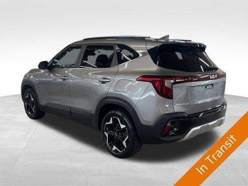 Certified 2024 Kia Seltos EX AWD/4WD image 4