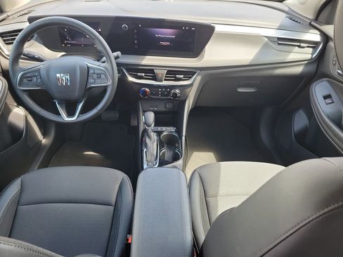 Used 2025 Buick Encore GX Preferred FWD image 11