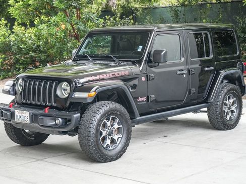 Used 2019 Jeep Wrangler Unlimited Rubicon AWD/4WD image 3