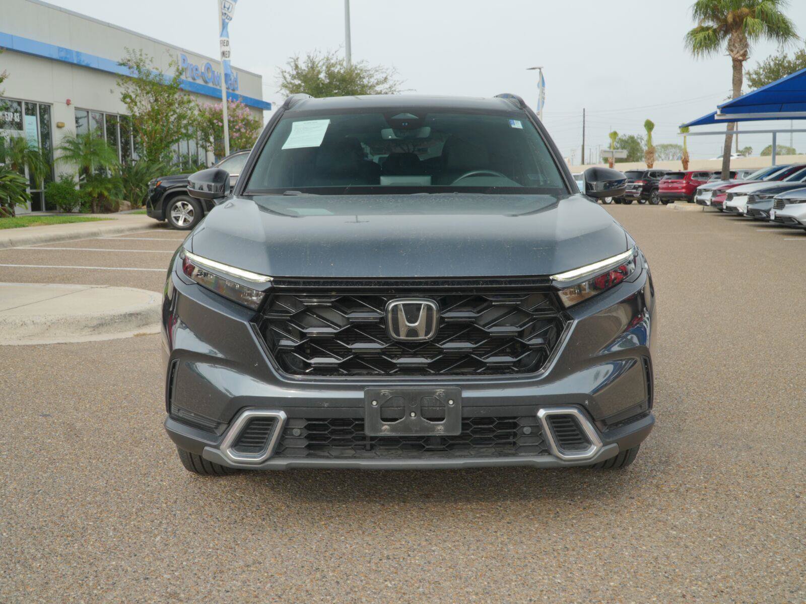 Used 2025 Honda CR-V Sport Touring image 2