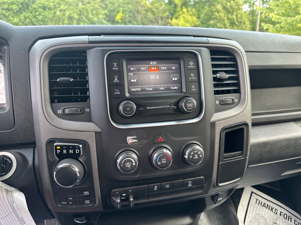 Used 2022 RAM 1500 Tradesman w/ Chrome Appearance Group AWD/4WD image 11