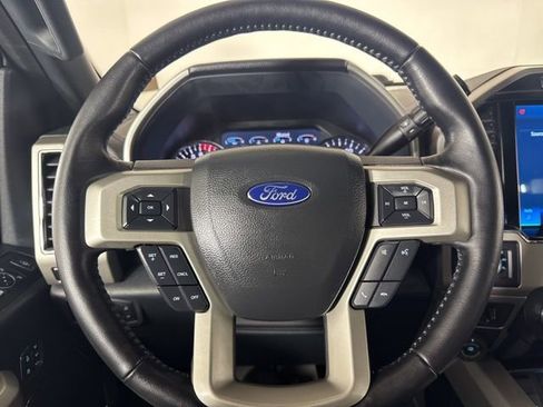 Certified 2022 Ford F250 Lariat w/ Lariat Ultimate Package AWD/4WD image 18