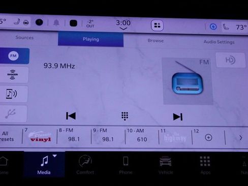 Used 2024 Jeep Grand Cherokee Limited 4xe image 32