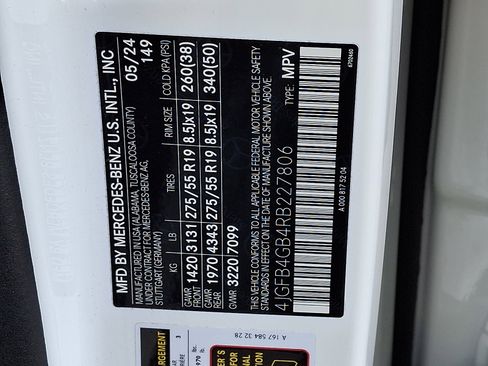 Used 2024 Mercedes-Benz GLE 450e 4MATIC image 28